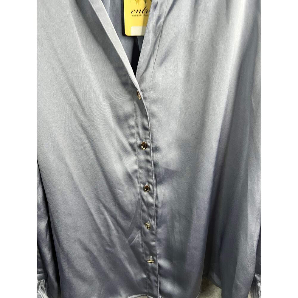 Entro NWT Satin Feathers Fringe Cuff Button Front Blouse – Size L - Picture 5 of 11
